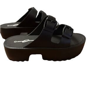 Women’s Comfort Trendz Women's Foam Lug Sole Black Slide Sandals Size 9/10
